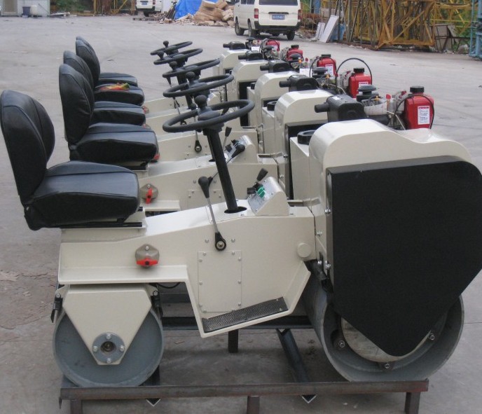 å°åº¦å®¢æˆ¶(hÃ¹)ä¾†(lÃ¡i)è¨ª(fÇŽng)ï¼Œå¹¶è¨‚è³¼(gÃ²u)FYL-850åº§é§•å£“è·¯æ©Ÿ(jÄ«)